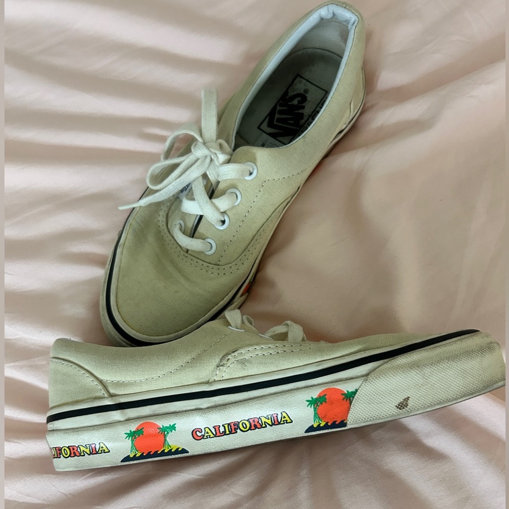 Vans Cream Canvas Low-Top Sneakers with California Graphic